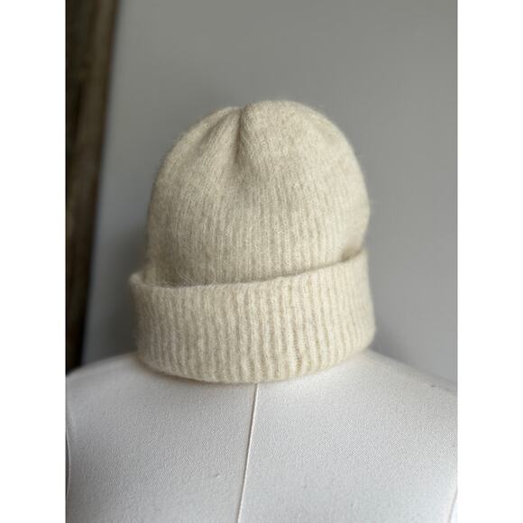 Vintage White Wool Beanie Roll Brim Icelandic Hat main image 4